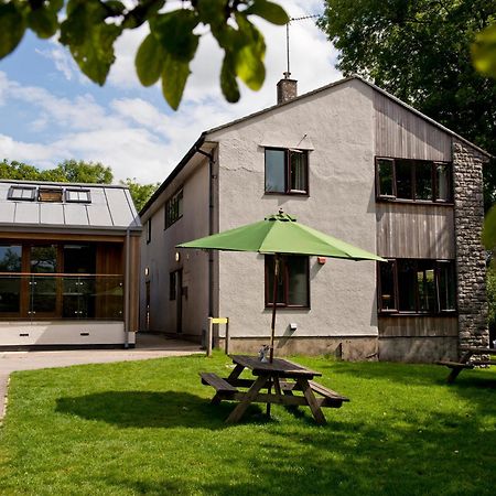 Yha Malham Hostel Luaran gambar