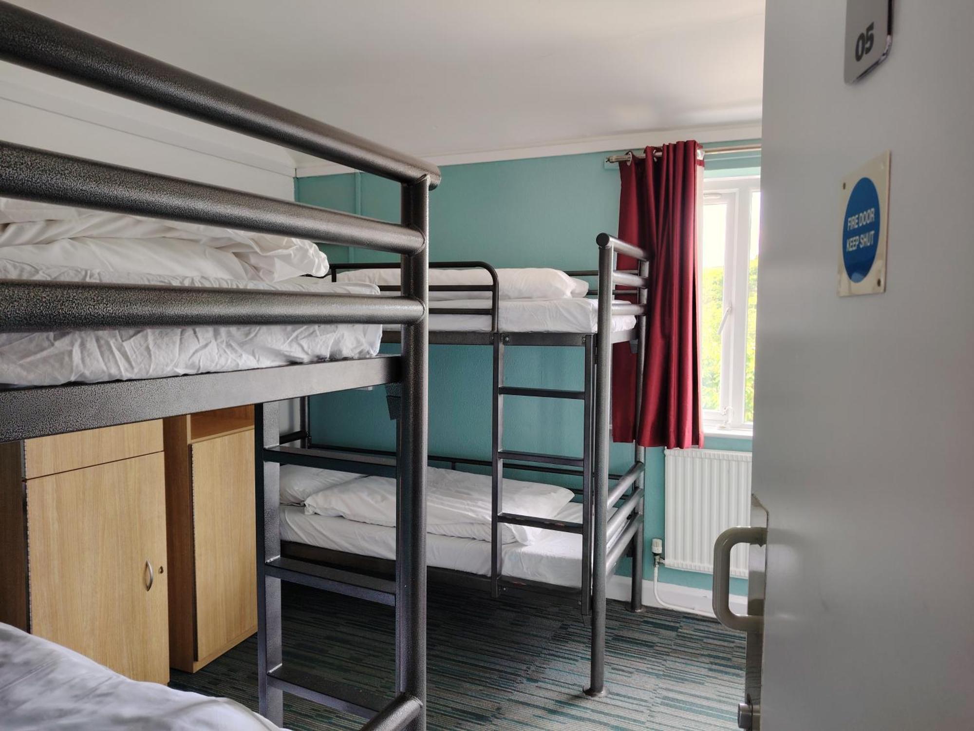 Yha Malham Hostel Luaran gambar