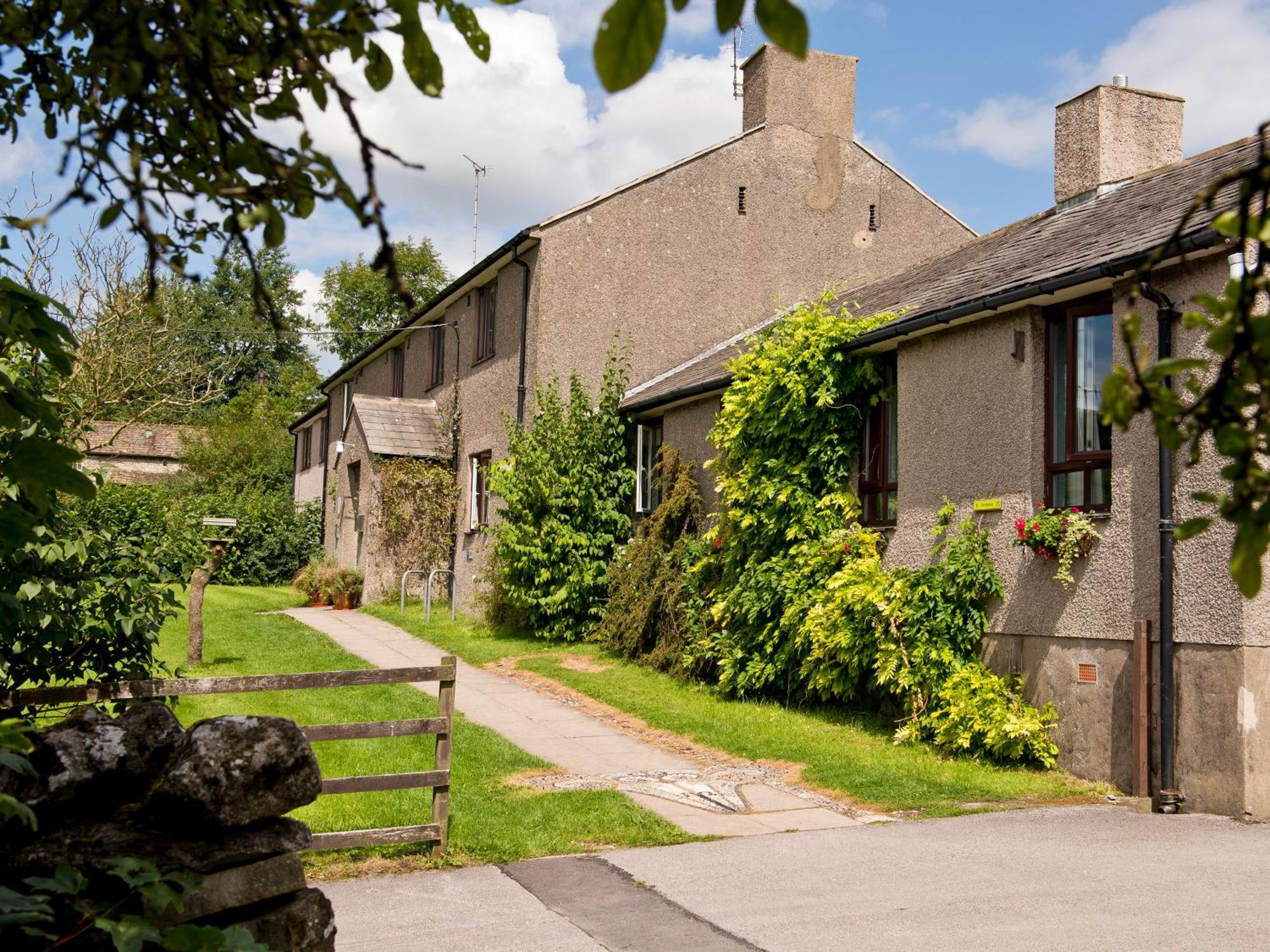 Yha Malham Hostel Luaran gambar